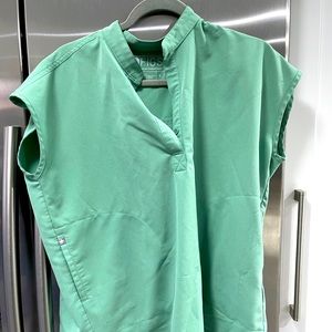 Wear Figs Jade Rafaela + limited edition jogger